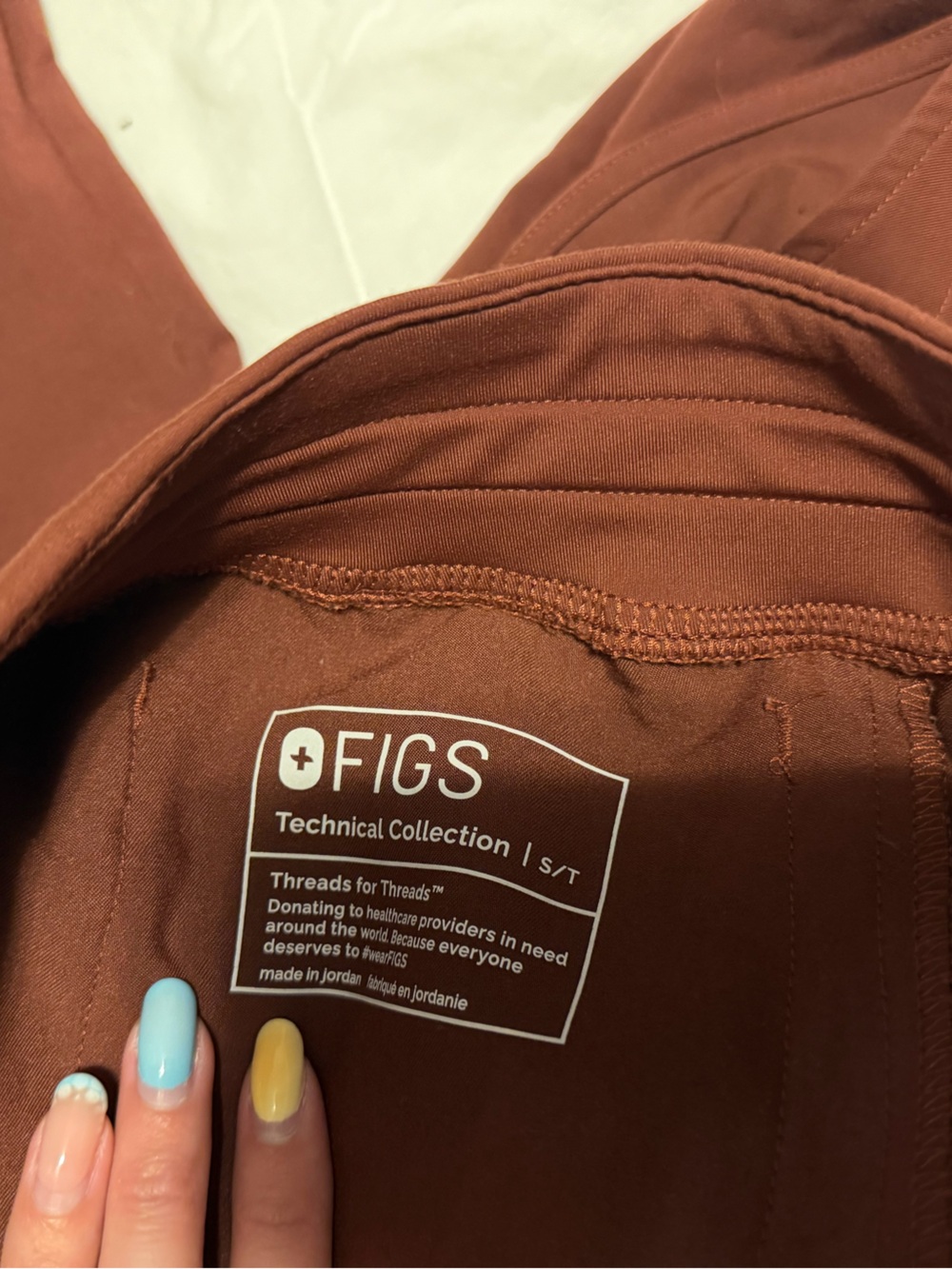 Figs Walnut Set - Picture 3 of 3